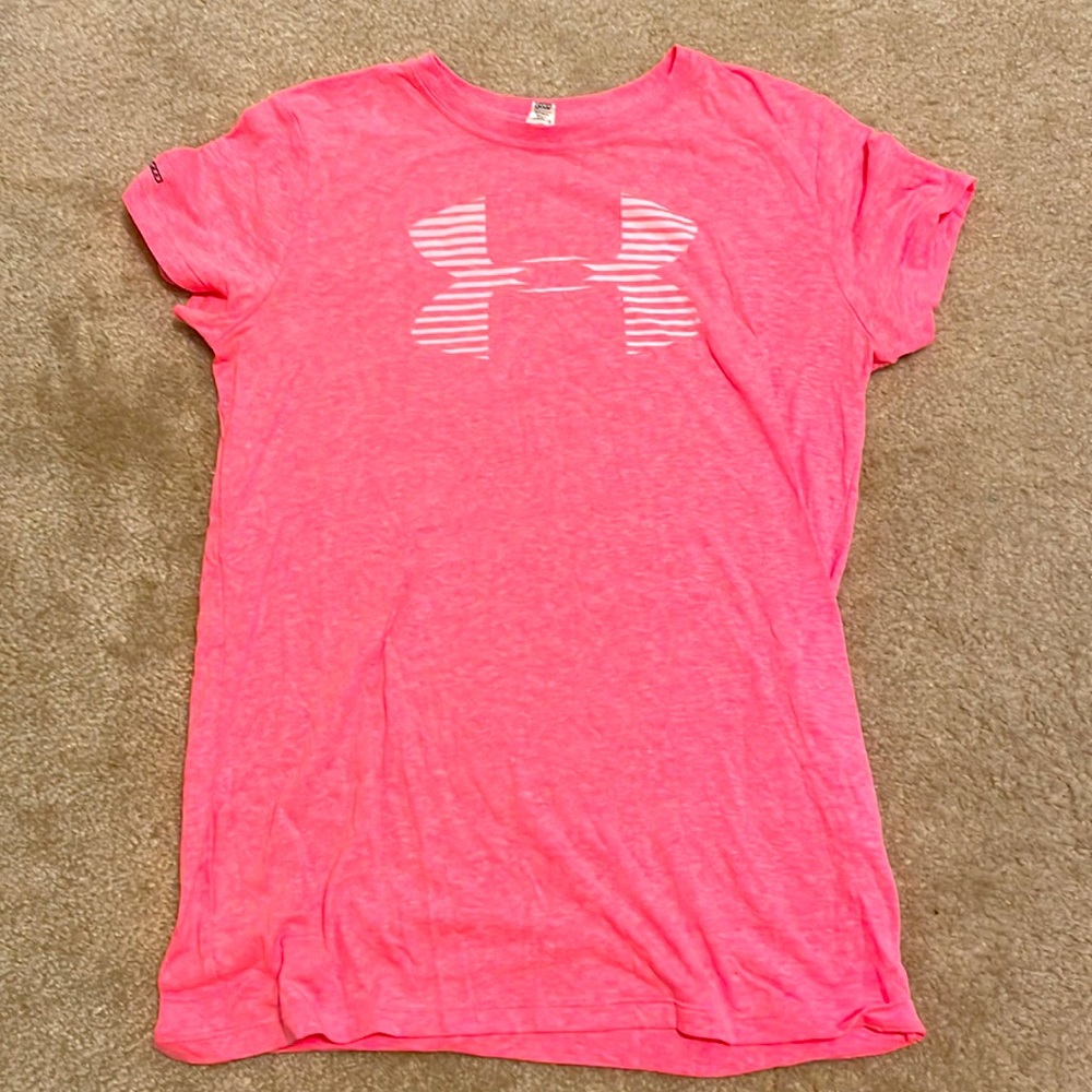 Under Armour - Pink Workout Shirt